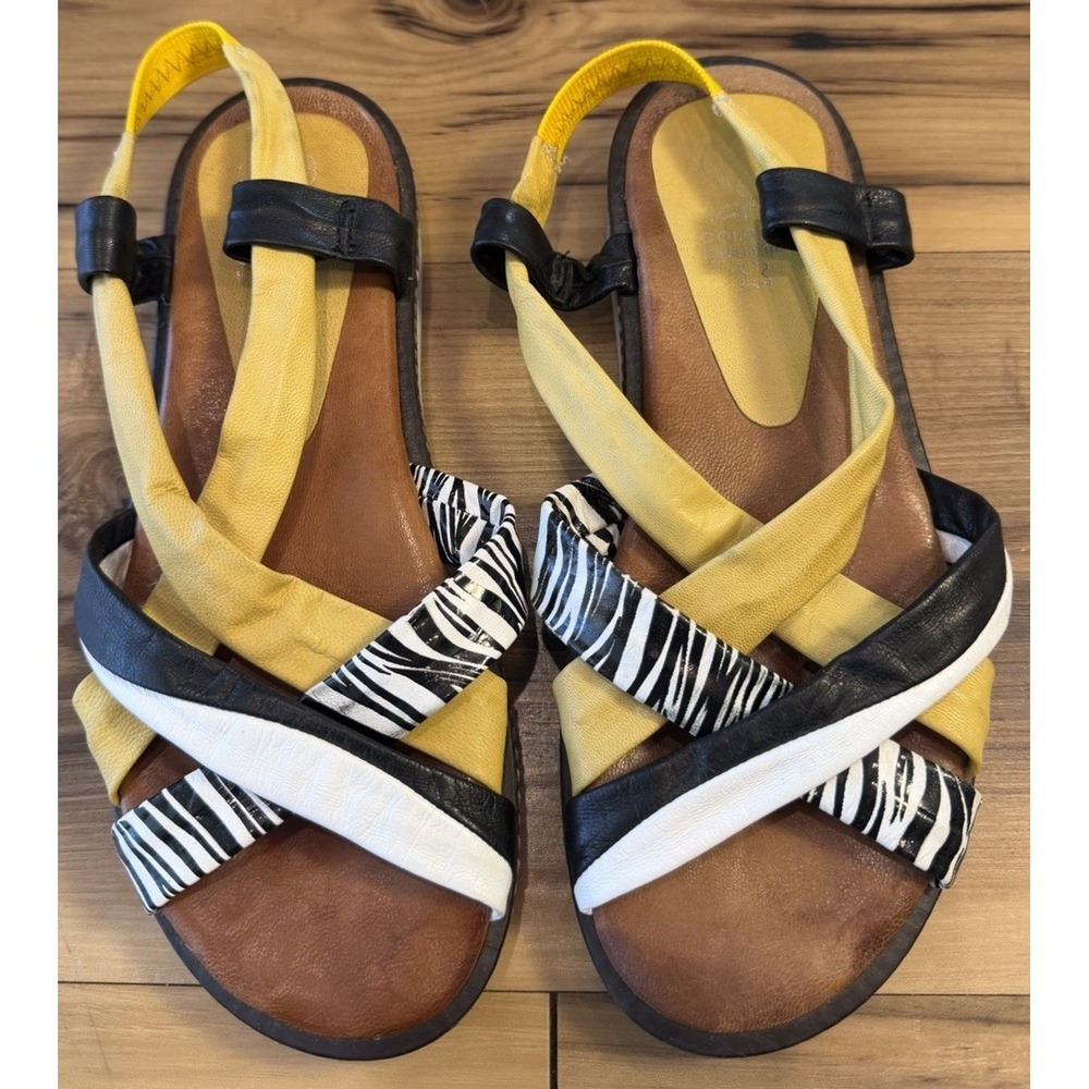 Marila Leather Sandals Women's 37 Zebra Yellow Black Strappy Made in Spain